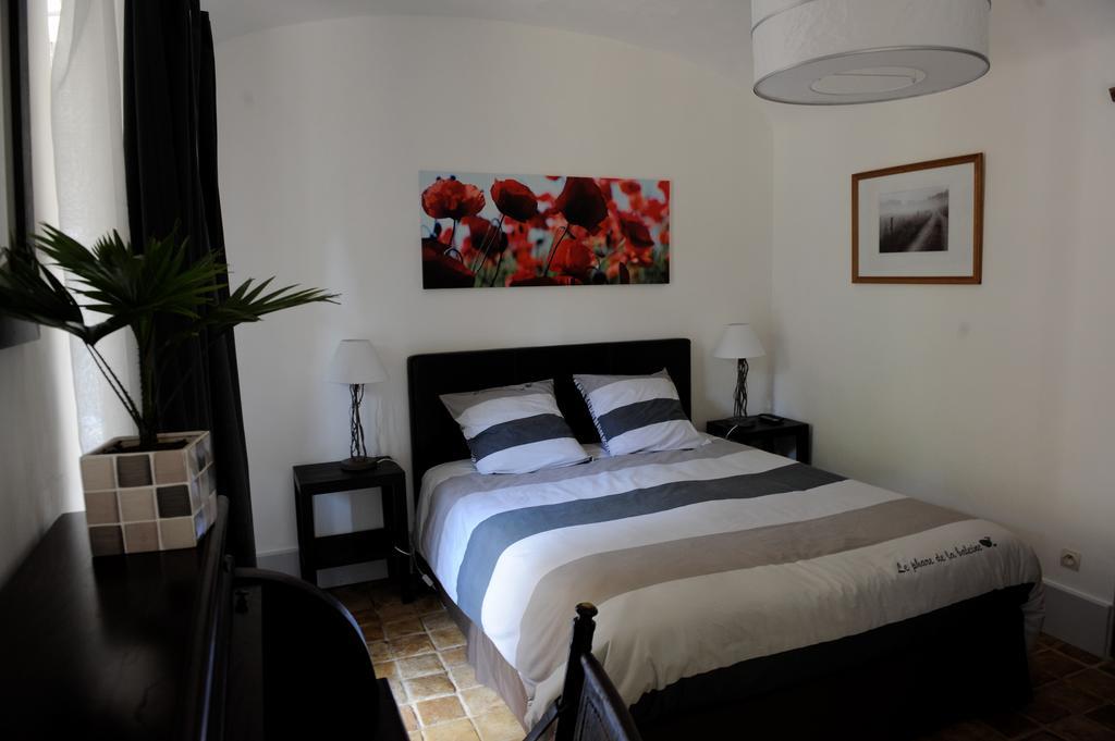 ボーヌ B＆B シェ マリー Bed & Breakfast 部屋 写真